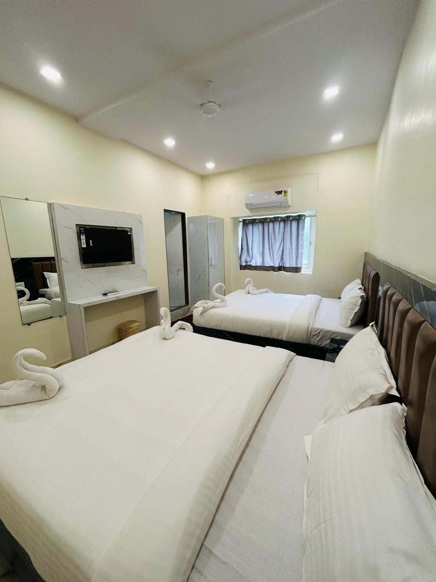 Hotel Rinza Residency Mumbai Luaran gambar